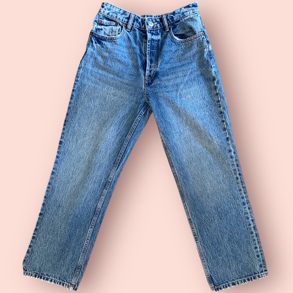 Zara Jeans light wash distressed denim size UK36 US4 high waisted straight leg